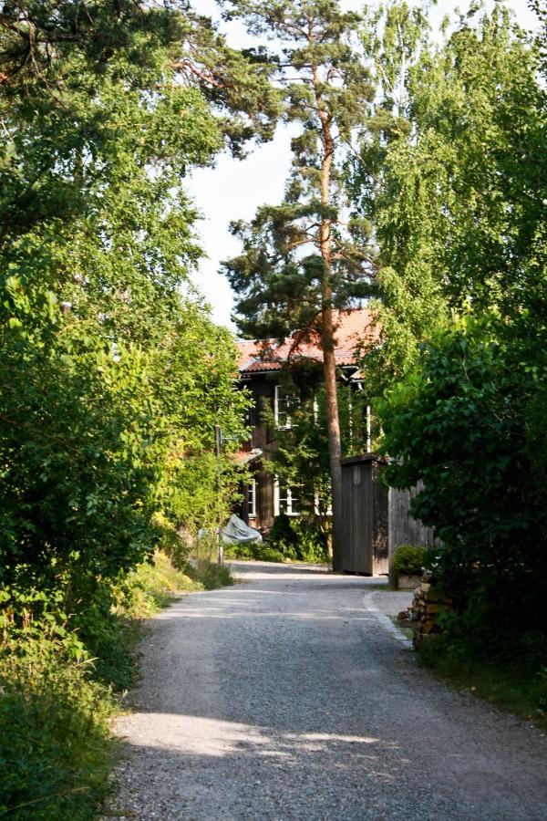 Bed&Breakfast In Nature 12 Min From City Free Bikes Stockholm Exterior photo